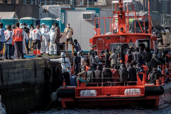 Actualizaci N Canarias Recibe Inmigrantes Ayer Jueves En Otro