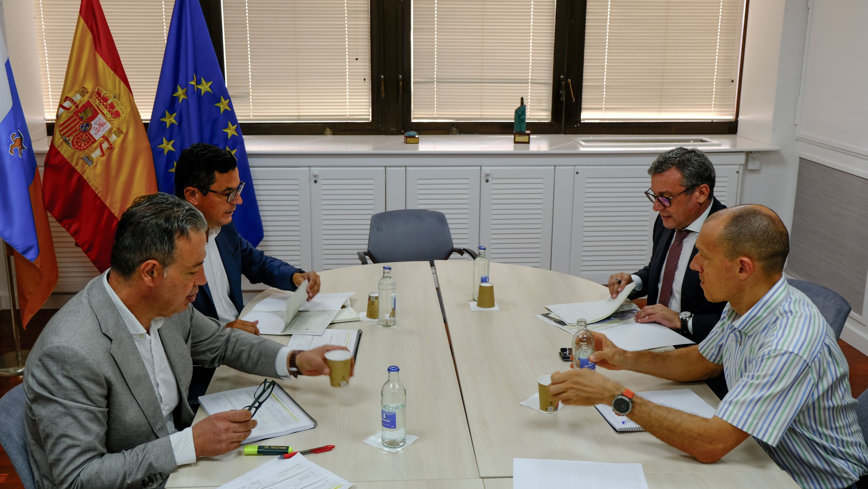Primera toma de contacto entre el Ayuntamiento y la Consejería de Obras Públicas, Vivienda y Movilidad del Gobierno de Canarias