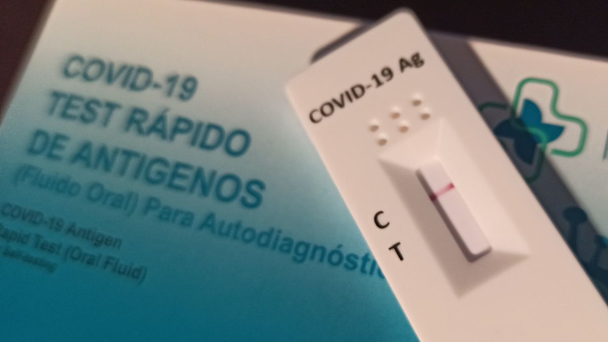 Los tests de antígenos en España costarán un máximo de 2,94 euros