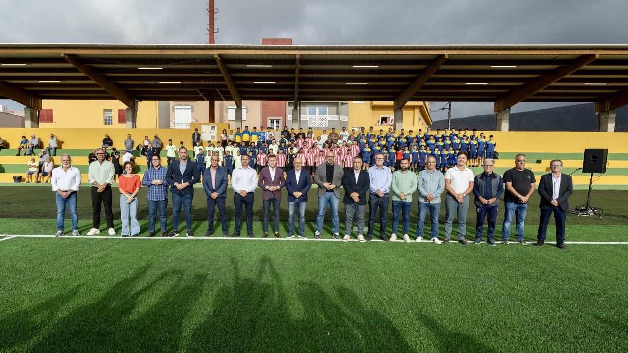 El Estadio de Barrial ya cuenta con unas instalaciones renovadas tras una inversión de 831.126 euros