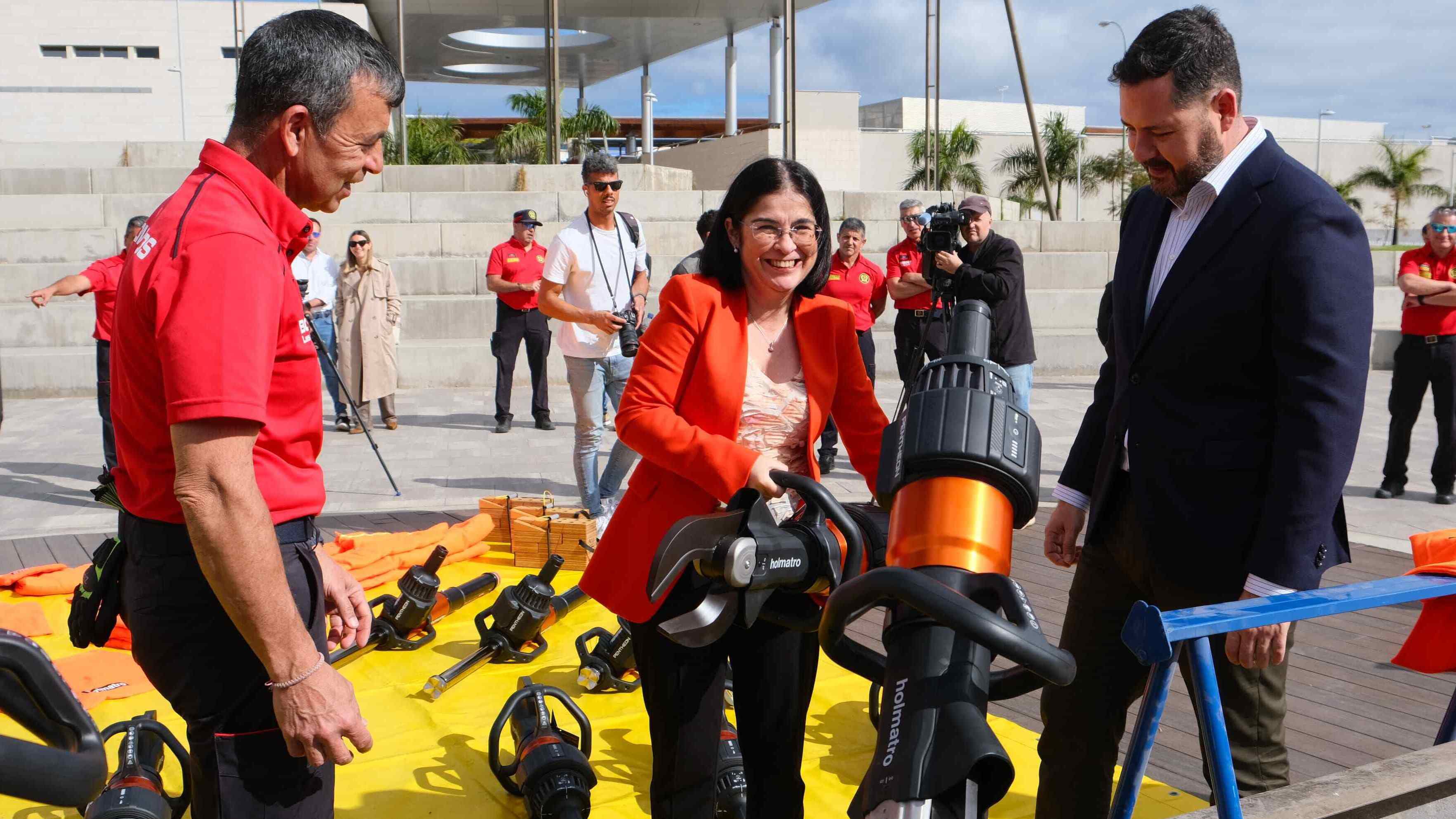 Los Bomberos de Las Palmas de Gran Canaria estrenan equipos de rescate