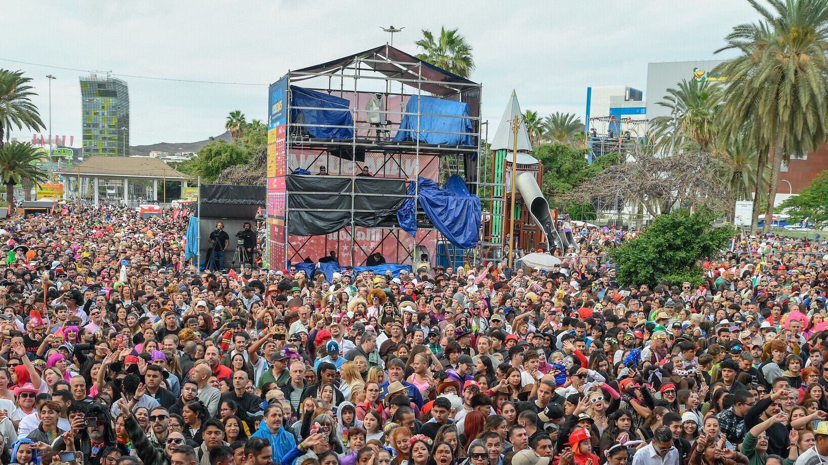 Más de 95.000 personas disfrutan del puente del Carnaval