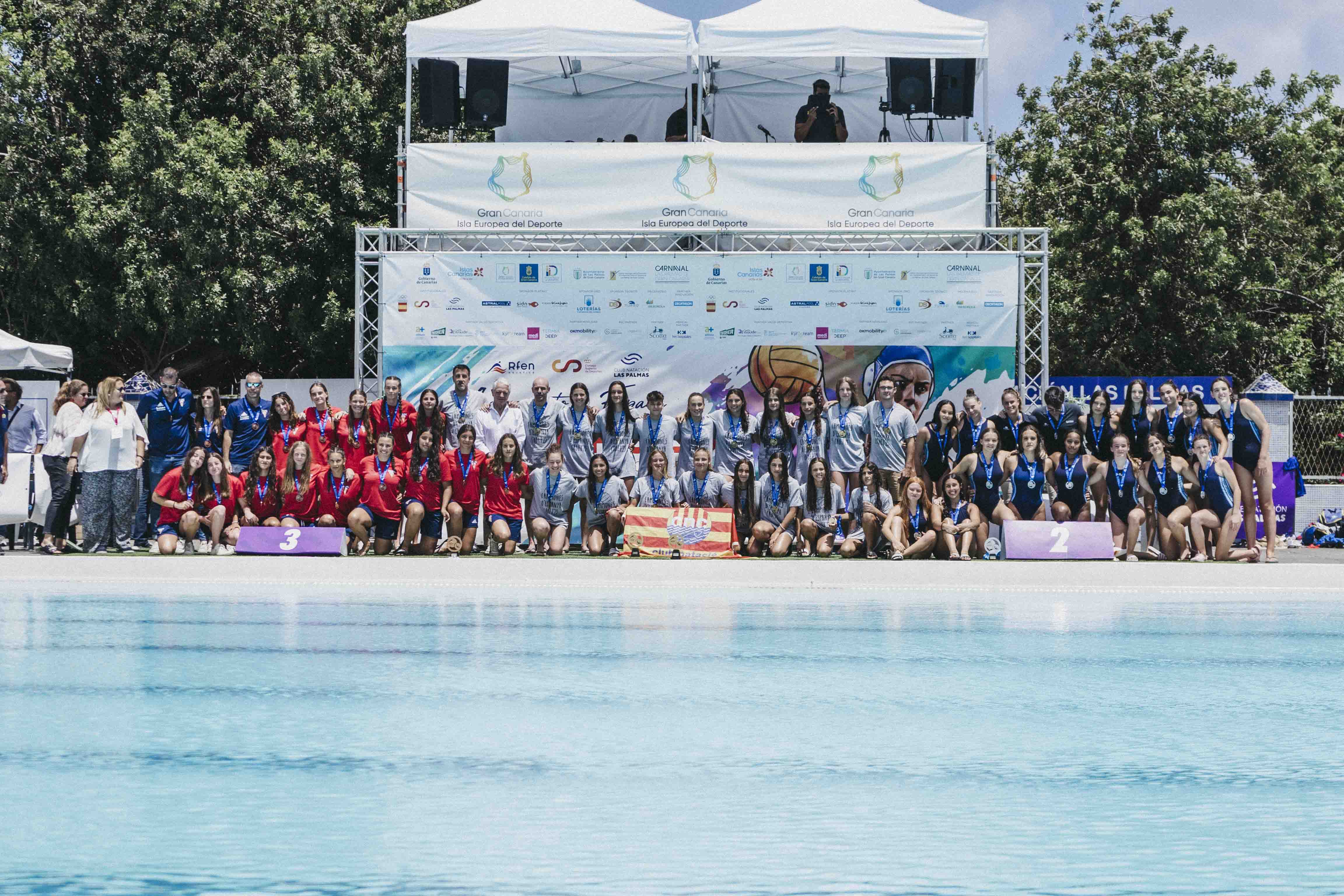 C.N. Catalunya, campeonas de España de waterpolo femenino en Gran Canaria