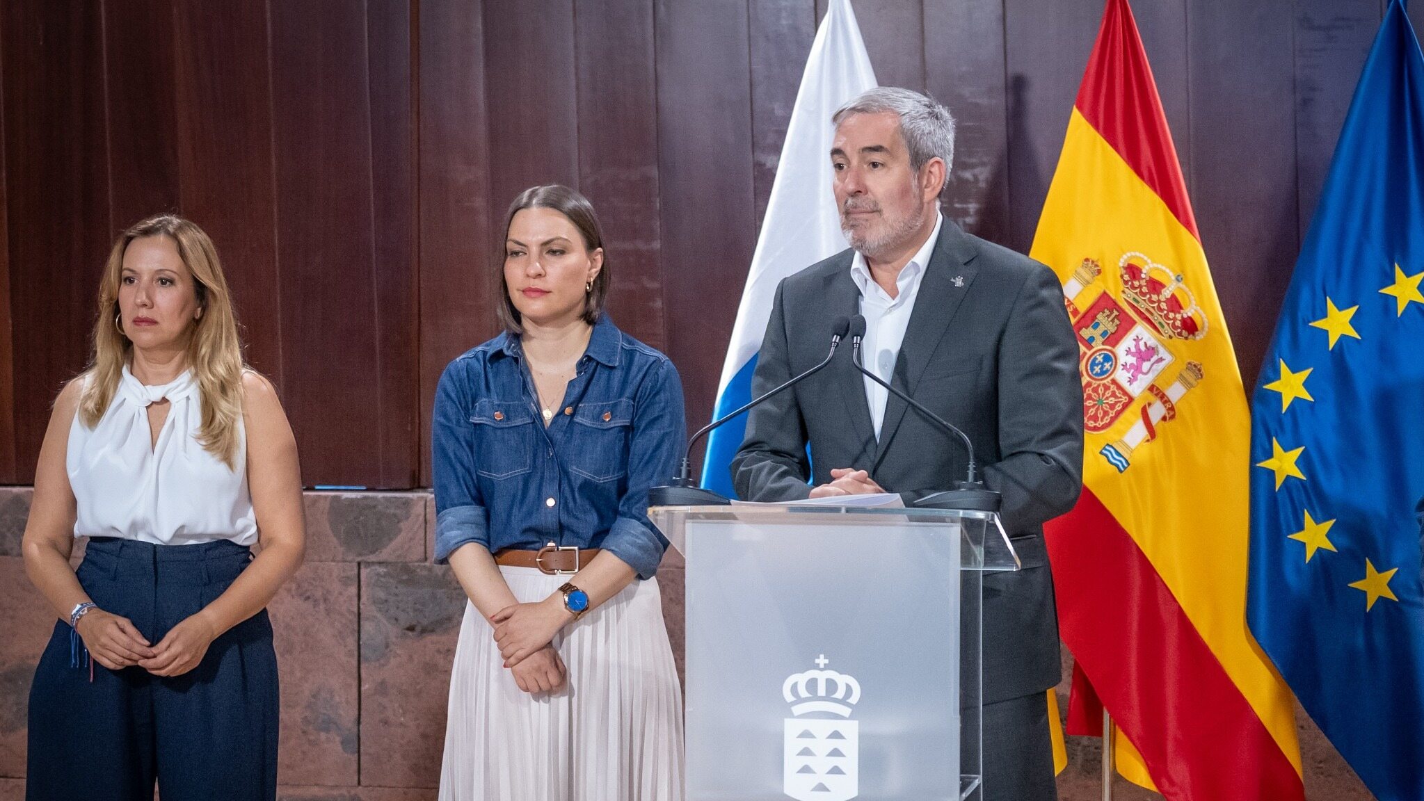 Canarias presenta su candidatura para acoger el Centro Nacional de Vulcanología