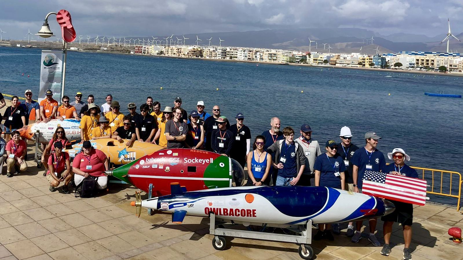 Arinaga acoge su primer certamen internacional de submarinos monoplaza