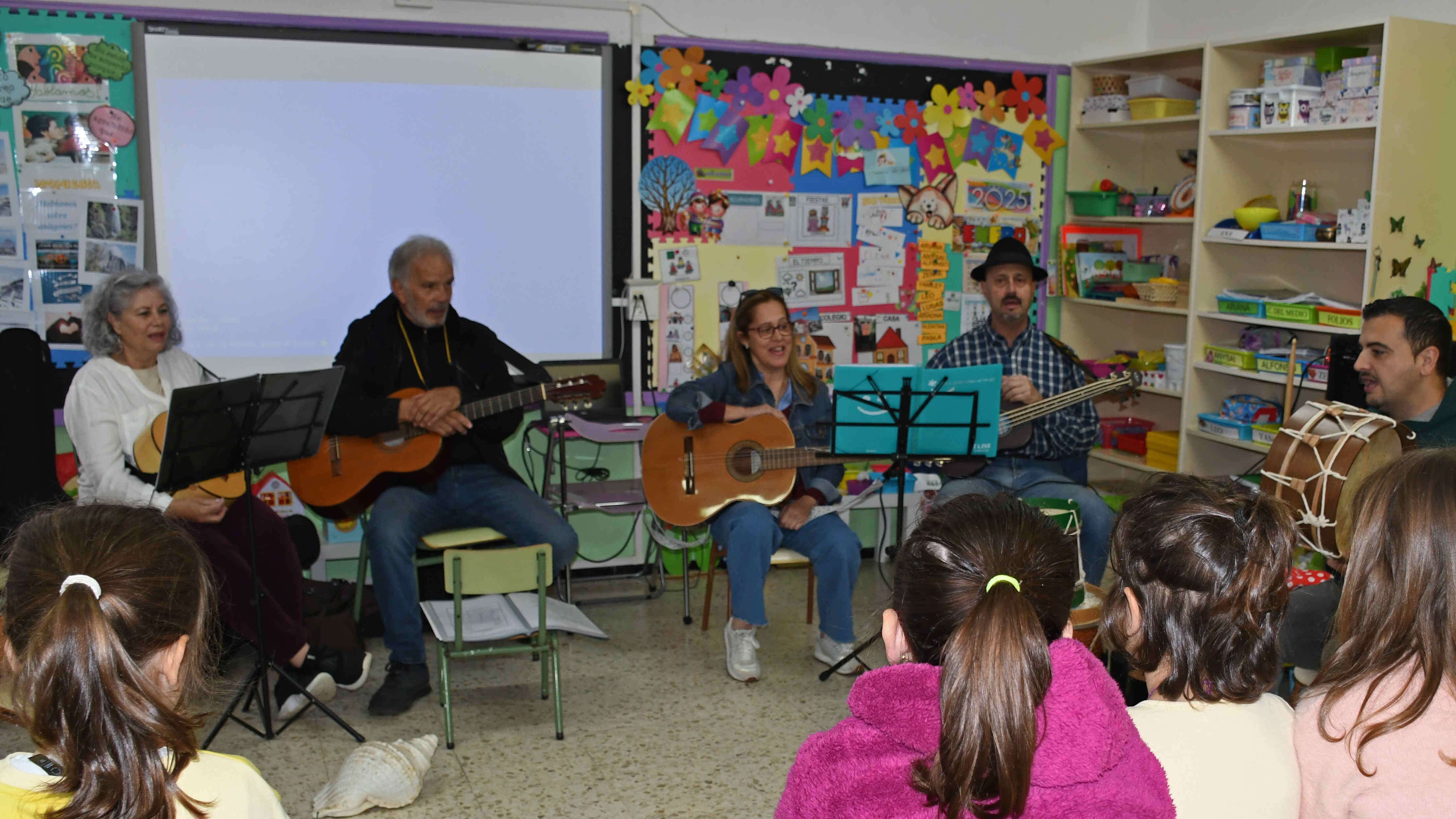 La música tradicional canaria llega a las aulas de Valsequillo 