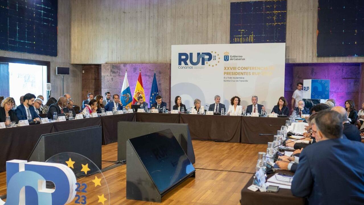 Clavijo eleva a las RUP la estrategia canaria ante desafíos como vivienda, migración y geopolítica