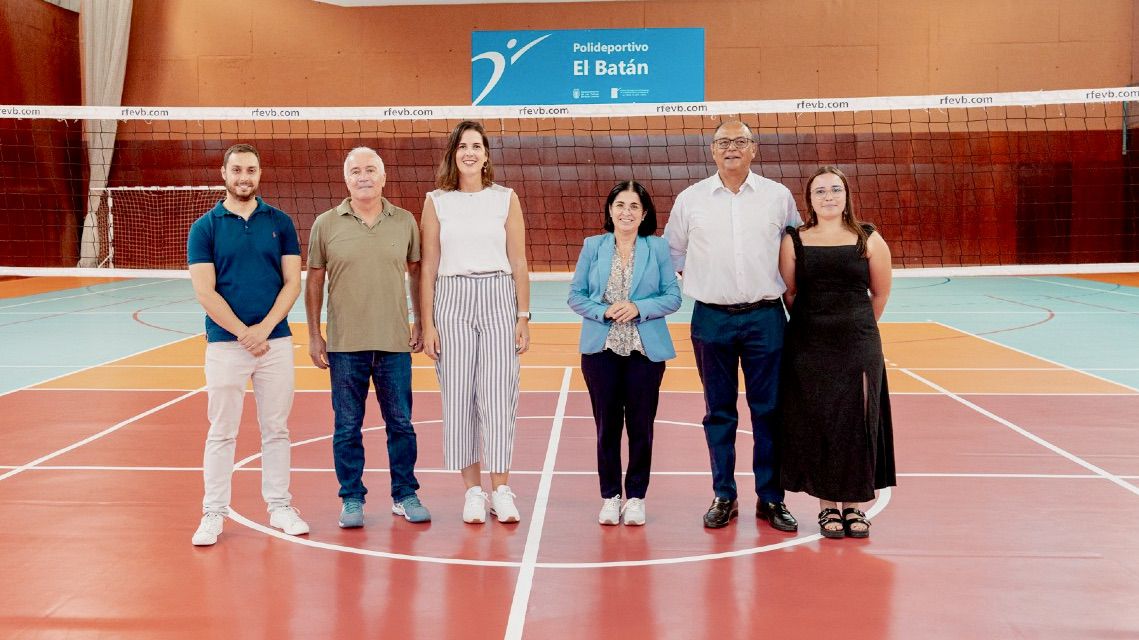 Concluida la repavimentación del polideportivo de El Batán