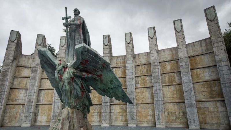 El rechazo técnico al BIC reabre el debate sobre el monumento franquista en Tenerife