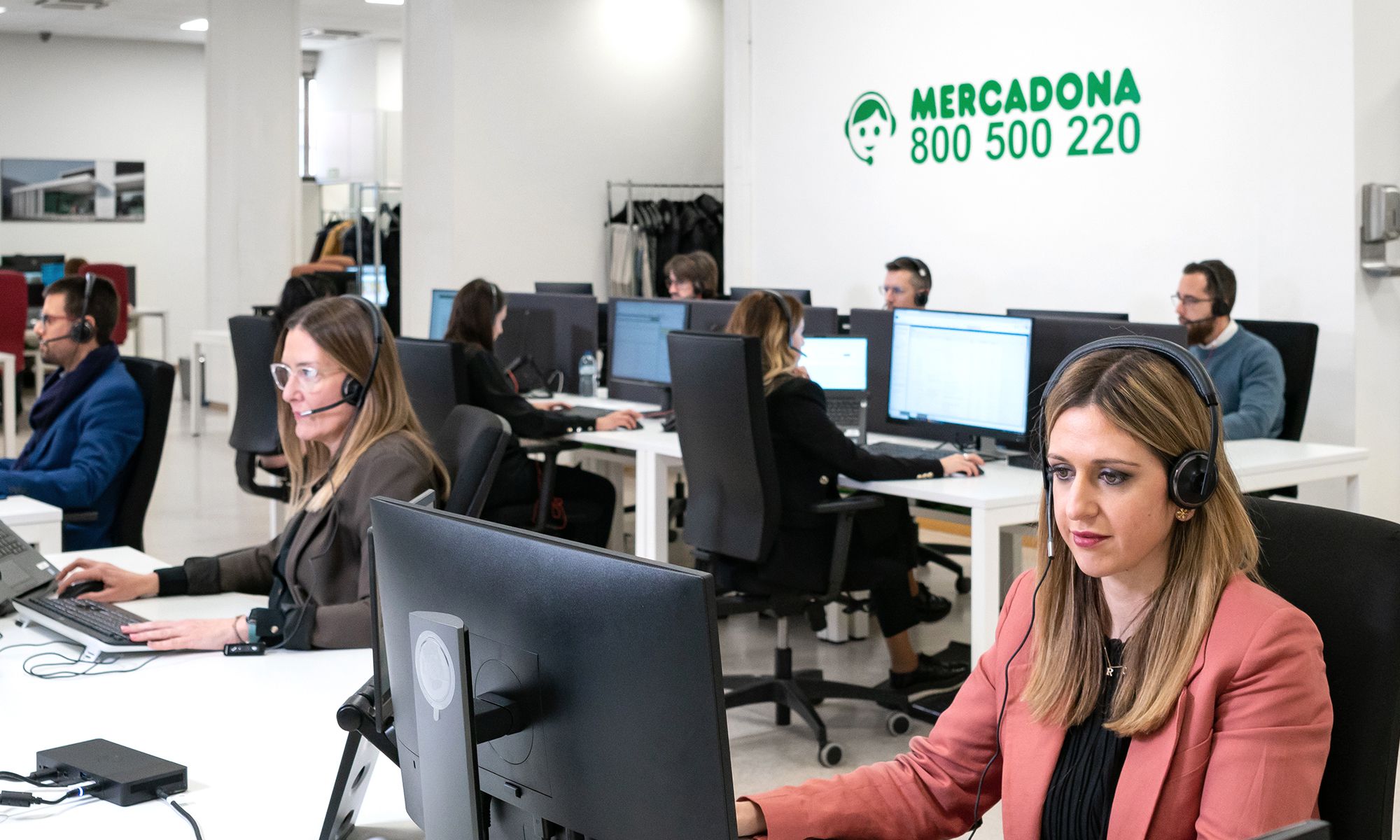 MERCADONA tiene nuevo teléfono gratuito de Atención al Cliente: 800 500 220