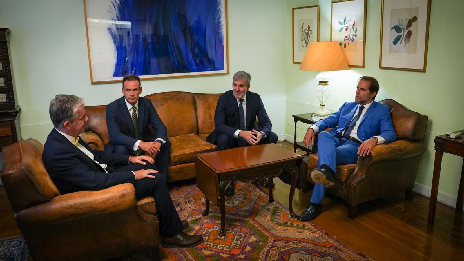 Canarias y Madeira se preparan para el impacto de las tasas verdes al transporte