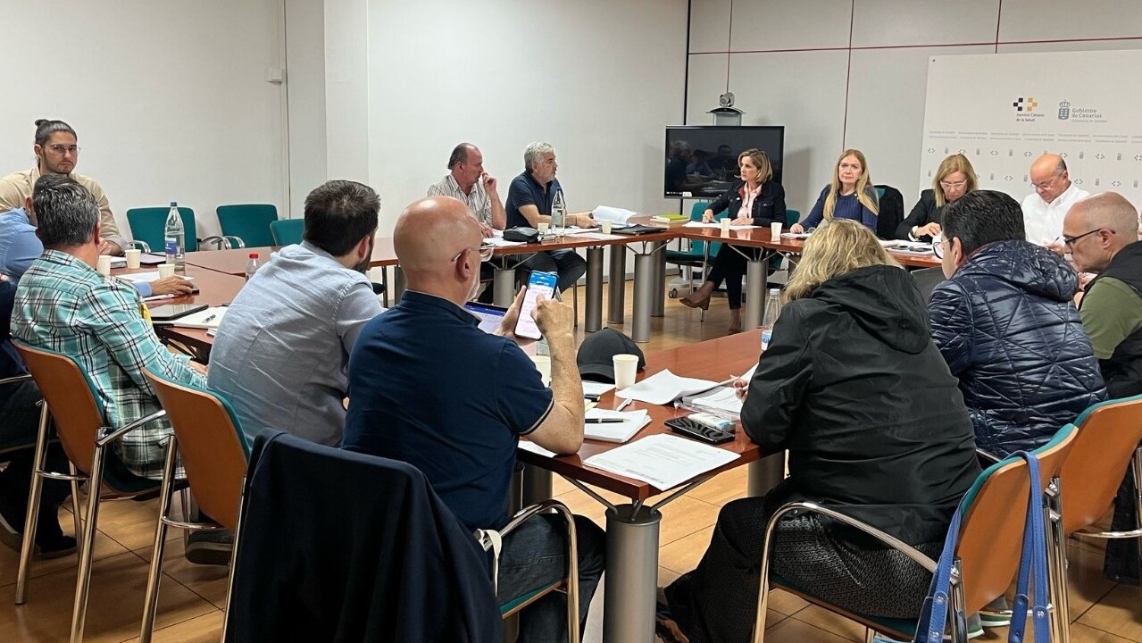 Sanidad y la Mesa Sectorial aprueban las bases de una convocatoria de pruebas selectivas con 8.296 plazas