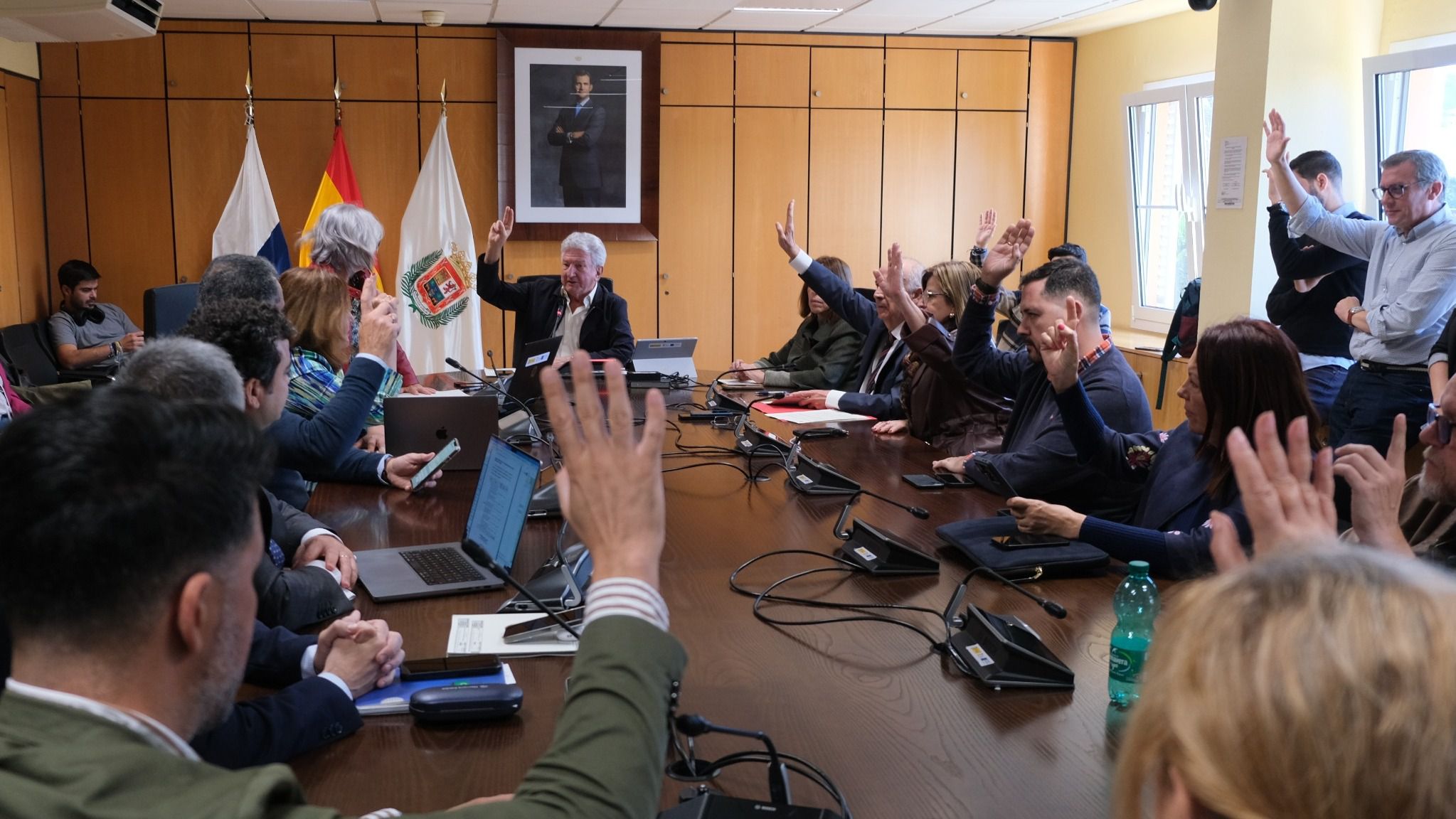 Aprobados los candidatos a los Premios Canarias y a la Medalla de Oro de Canarias de 2025