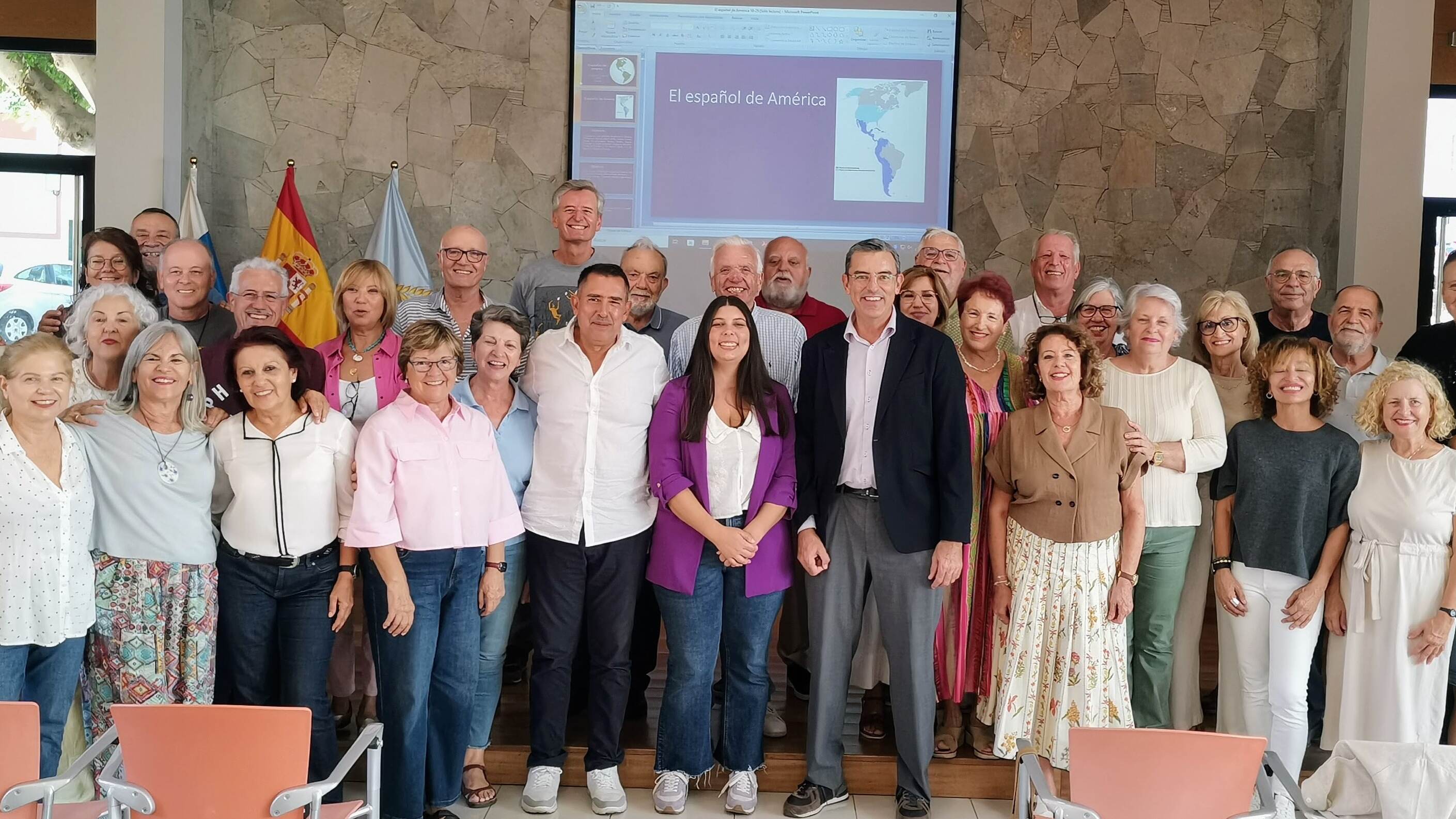 45 alumnos comienzan el nuevo Diploma de Estudios Latinoamericanos en Agüimes