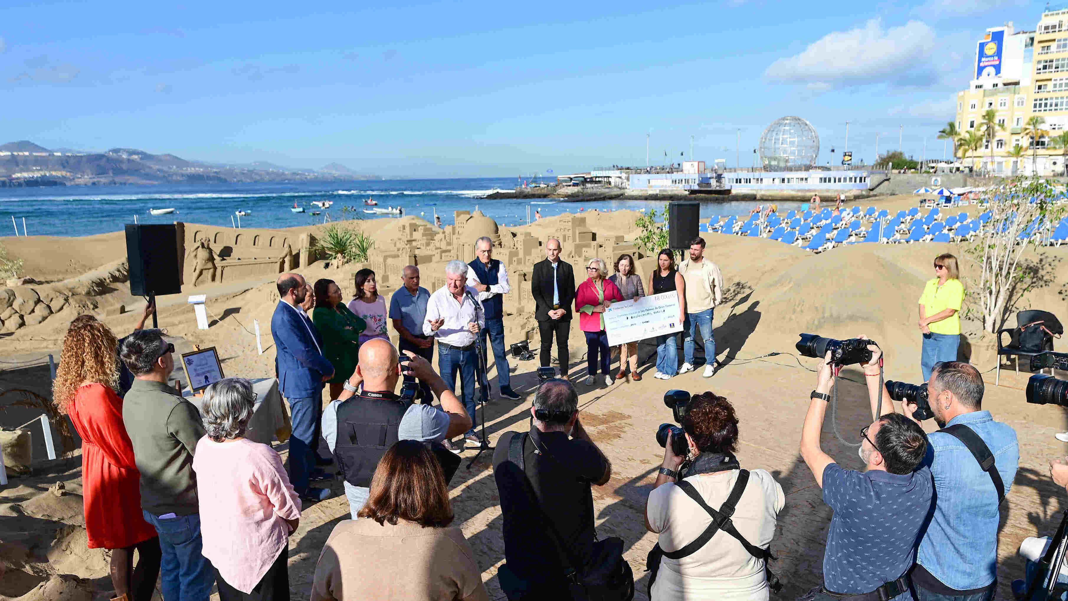 El Belén de Arena de Las Palmas se despide con 260.000 visitantes y una recaudación de 18.000 euros