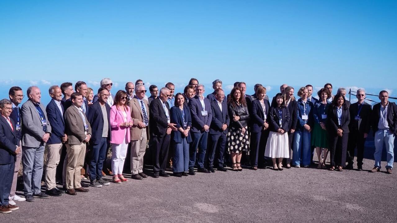 Clavijo resalta el papel de Canarias en el ámbito de la ciencia