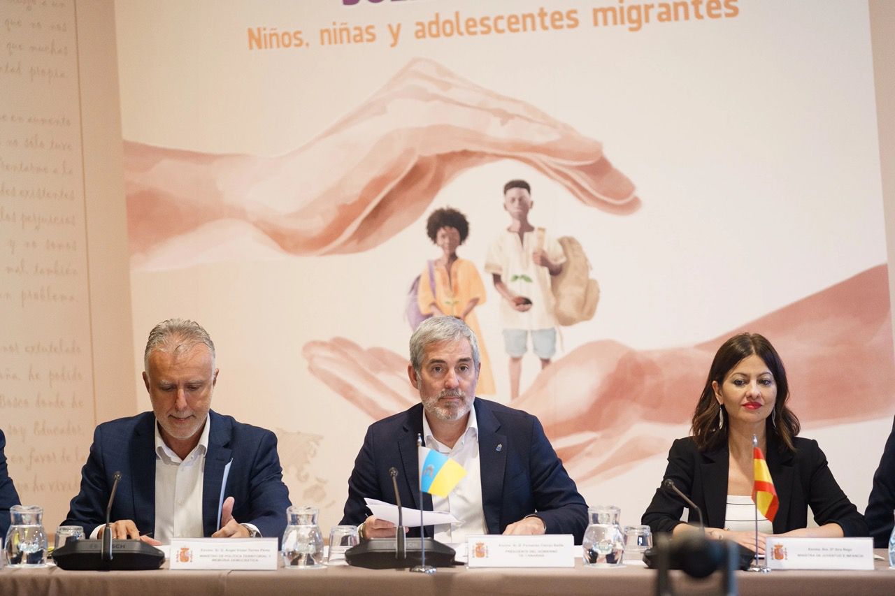 Las comunidades aceptan acoger 400 menores de Canarias y Ceuta, pero no se ponen de acuerdo en hacer obligatorio el reparto
