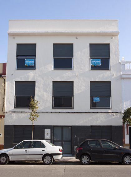 El alquiler de viviendas en máximos en las dos capitales canarias.