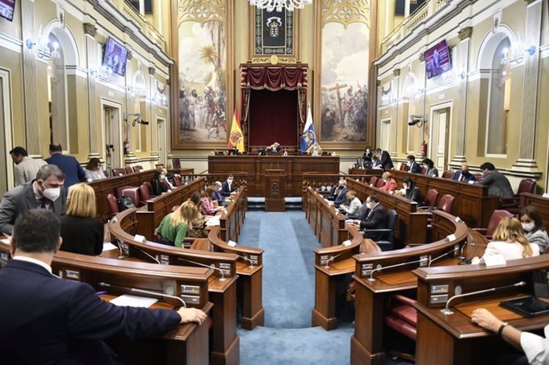 La Junta de Control de RTVC no logra el respaldo del Parlamento de Canarias en primera votación