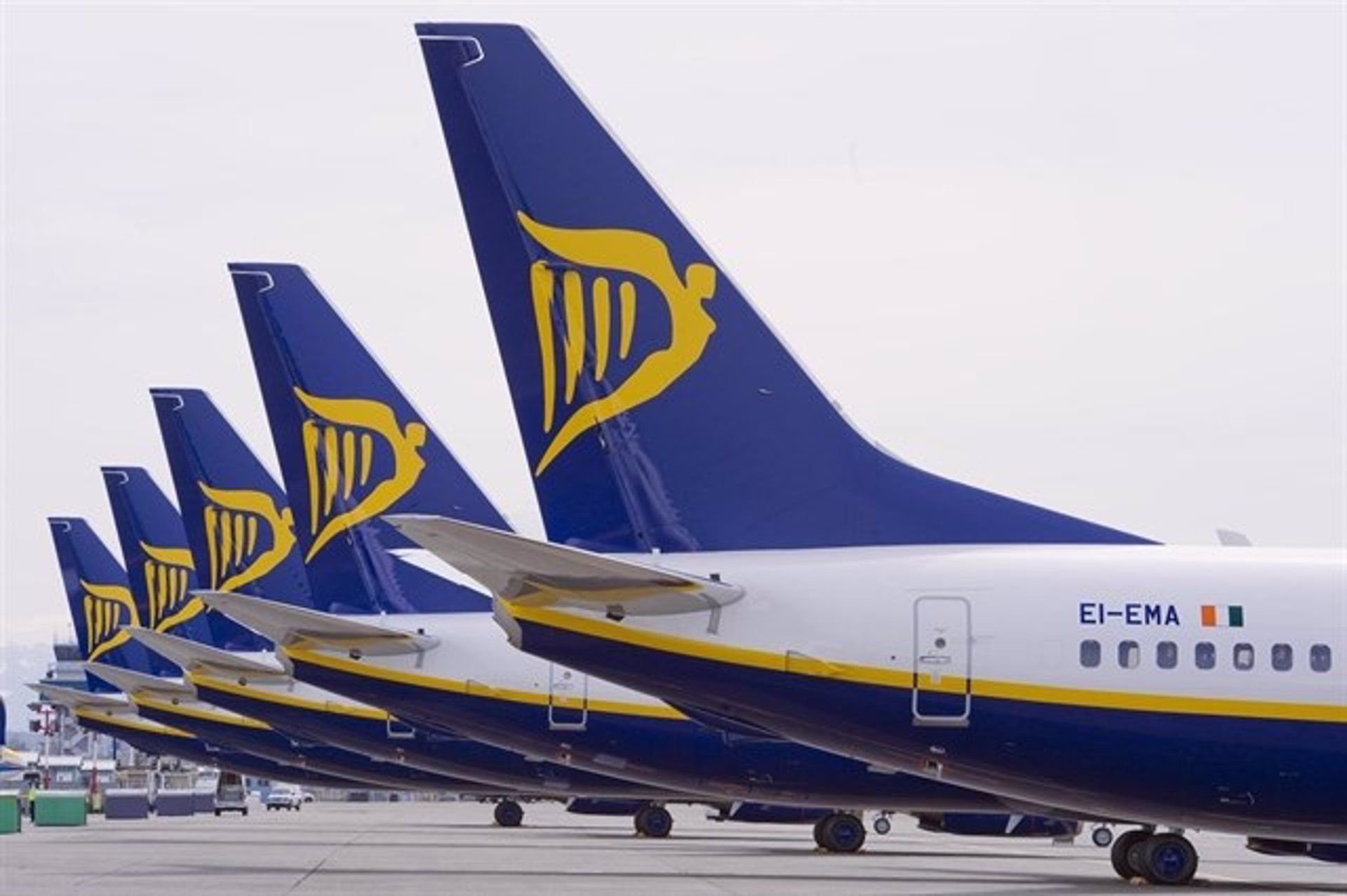 Ryanair abre 11 rutas nuevas con Canarias este invierno