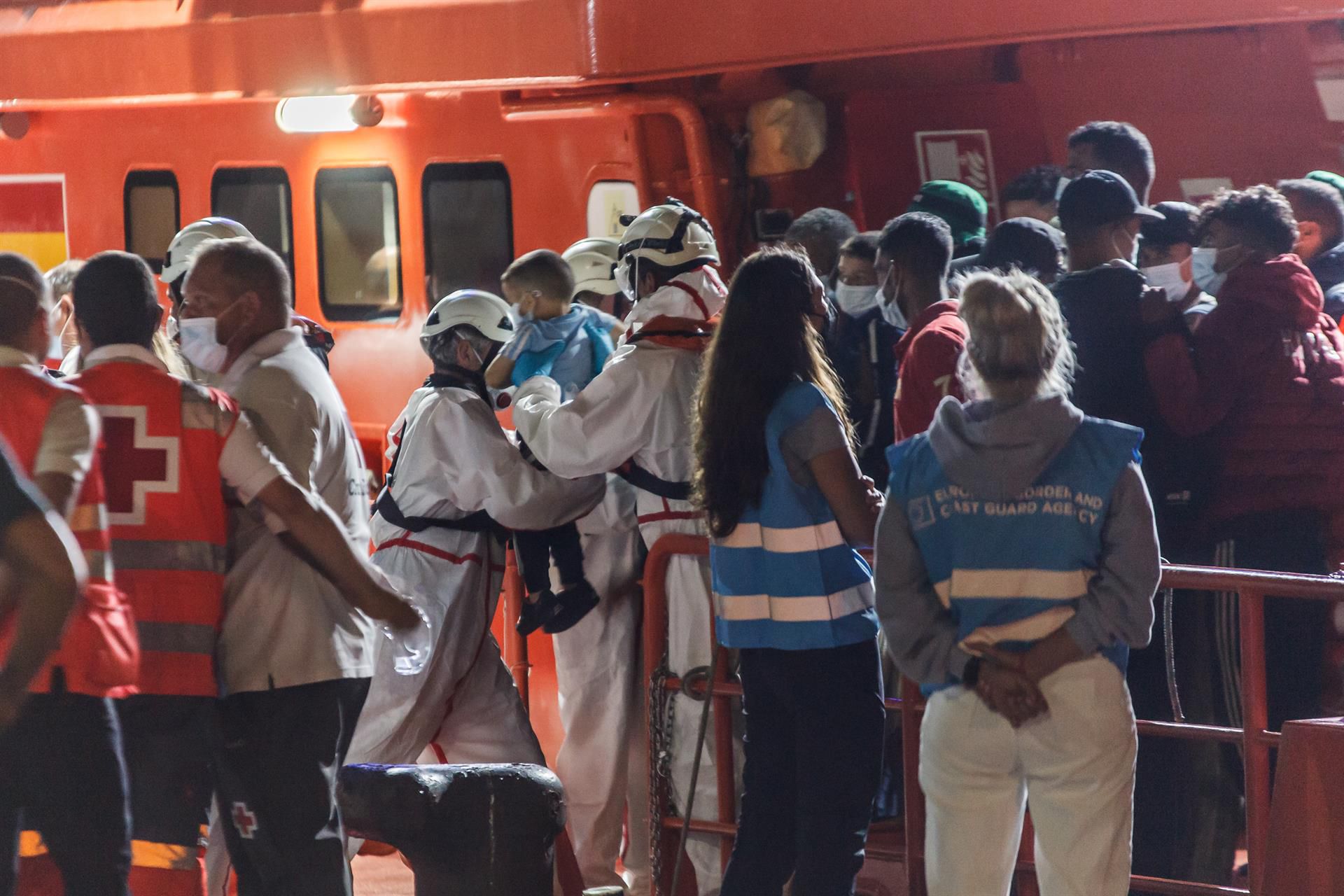 Continúa el descenso en la llegada de migrantes a las islas