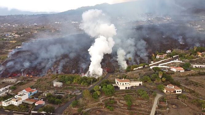 Unas 50 familias de La Palma podrán construir la vivienda perdida por la erupción volcánica aunque el suelo no sea urbano