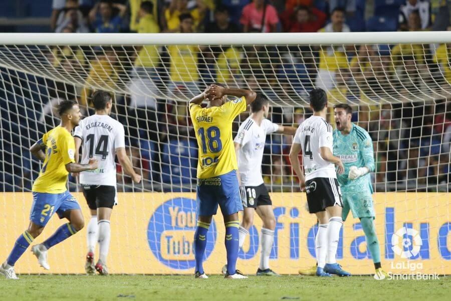 Segunda derrota consecutiva de la UD Las Palmas que cede el liderato a 'vérdugo' Burgos 0 - 2