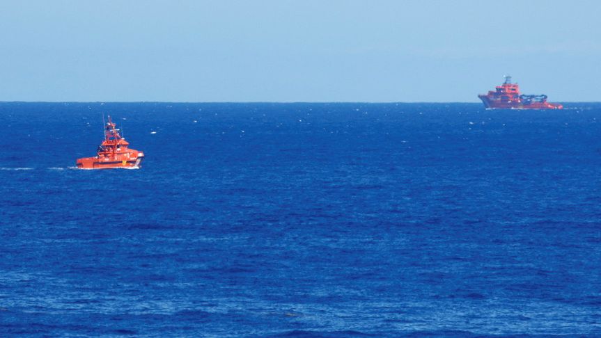 Fallecen 50 personas intentando llegar a Canarias en un cayuco