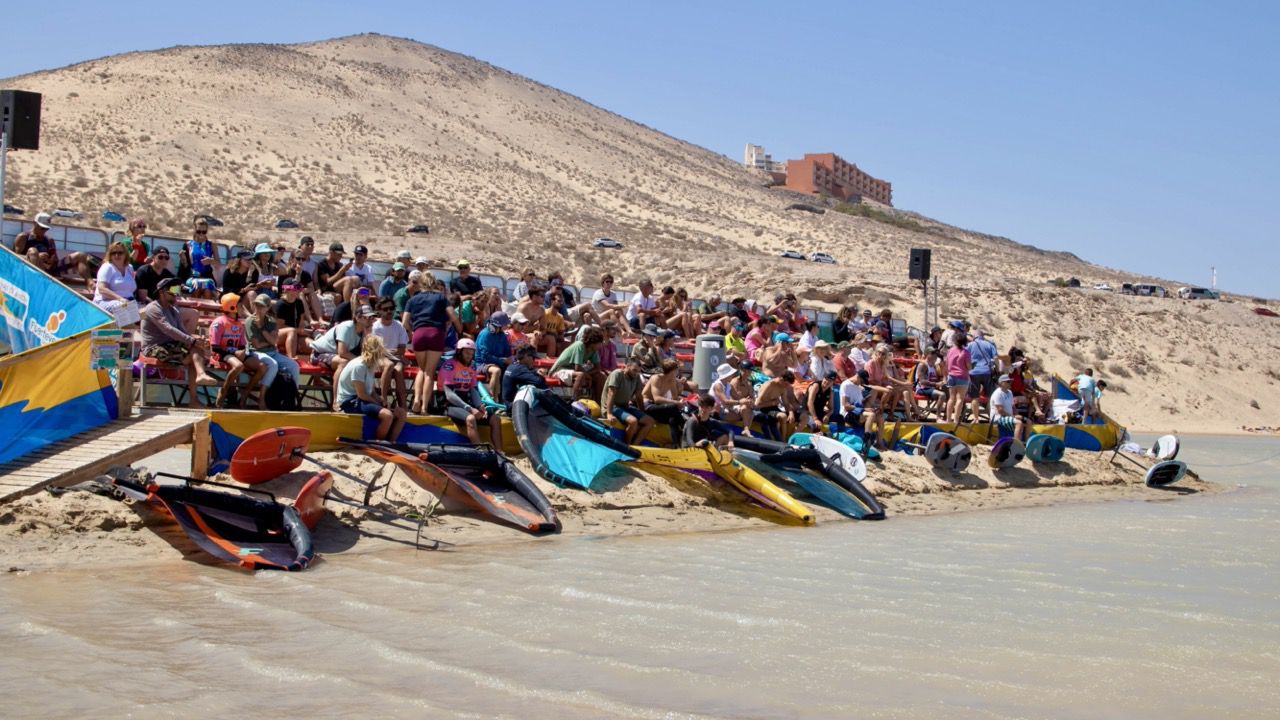 El Campeonato de Windsurf y Wingfoil de Fuerteventura 2024: Un evento deportivo único en el mundo