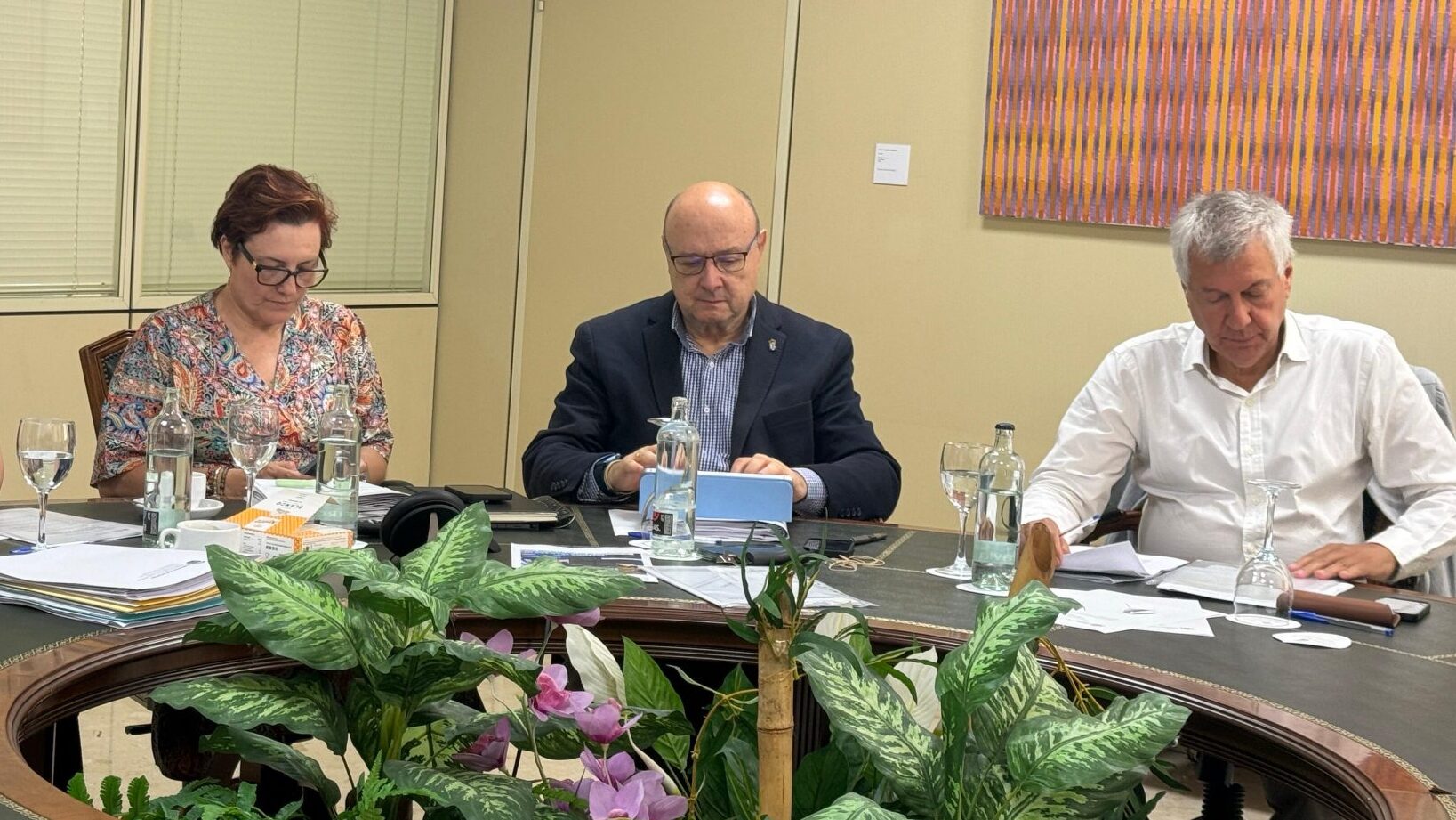Sin calendario y sin plazas, la reunión del comité de seguimiento de derivación de menores migrantes acaba sin avances