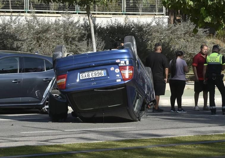 Vuelca un coche en Agaete dejando a cuatro personas heridas